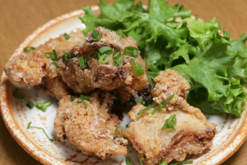 南部赤鶏のからあげ825円