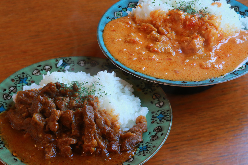 ラムカレー<br />
バターチキンカレー 800円