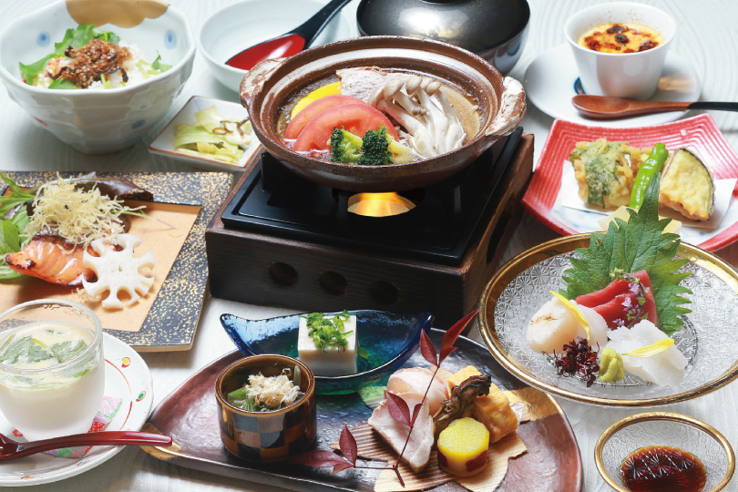 おまかせコース 5,500円~13,200円<br />
写真は6,600円コース