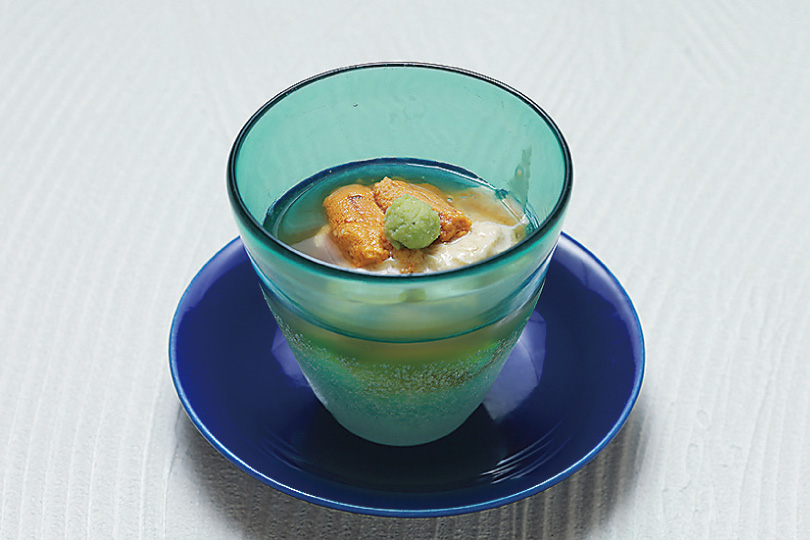 炙り湯葉の醤油あんかけ