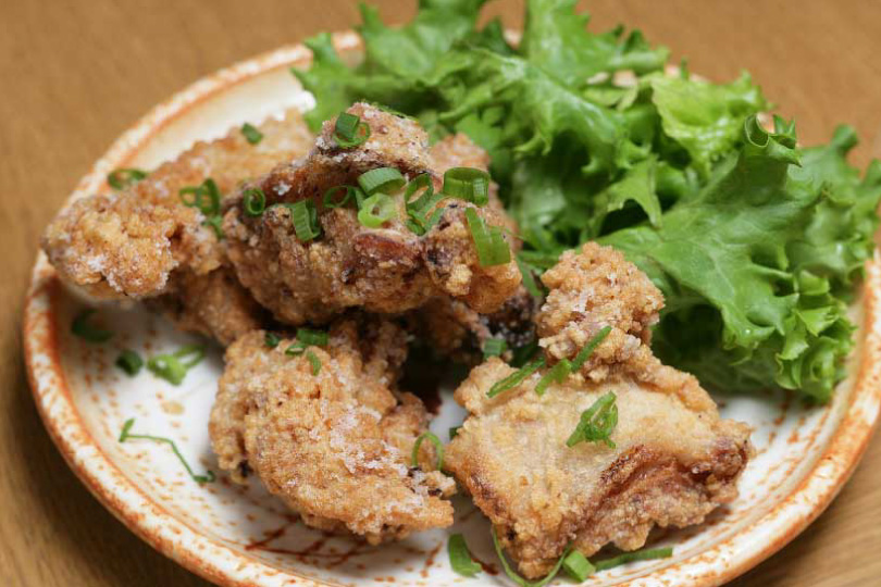 からあげ 825円