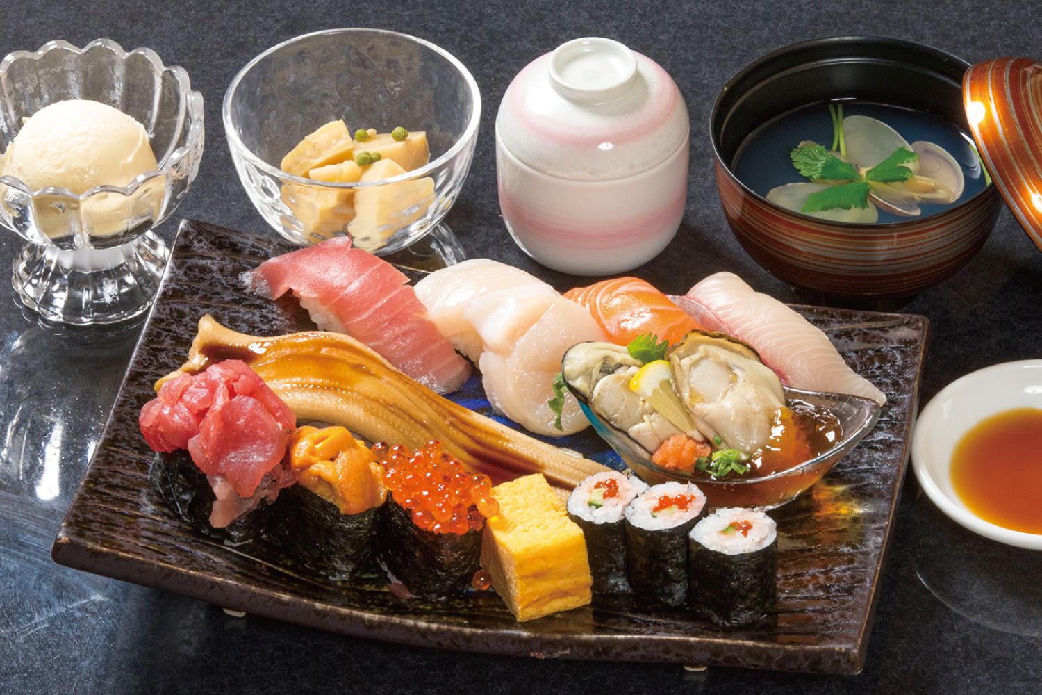 平日限定　八食市場寿司　極上ランチ