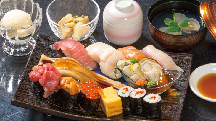 八食市場寿司
