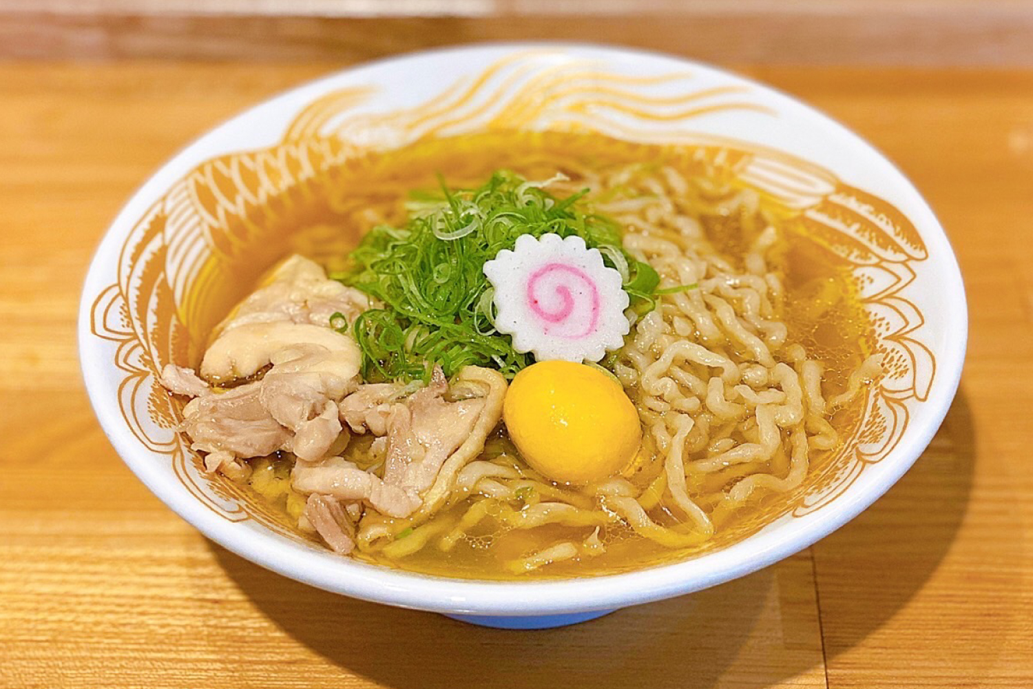 金の鶏中華