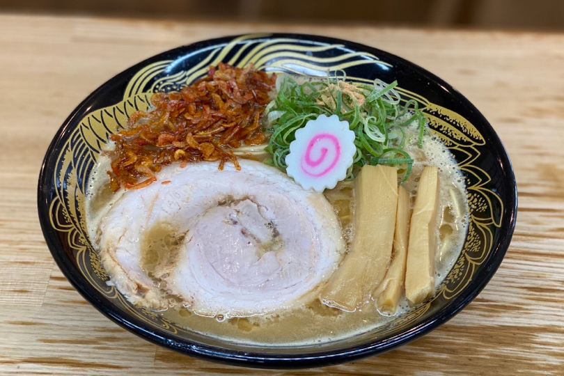 金の鶏中華