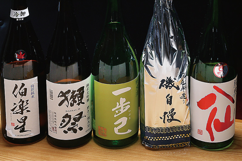各種日本酒揃えております