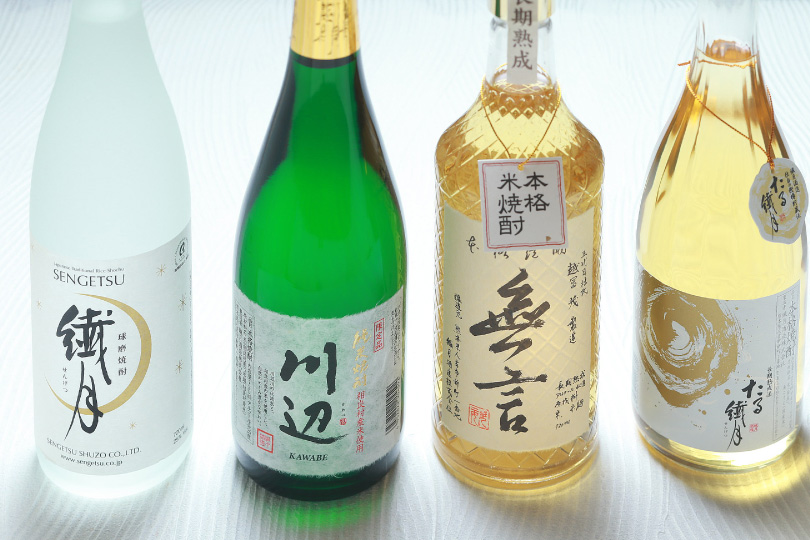 繊月酒造の米焼酎「繊月」「川辺」 4,000円~
