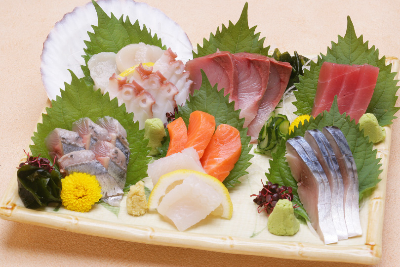 刺身大漁盛り　2,400円