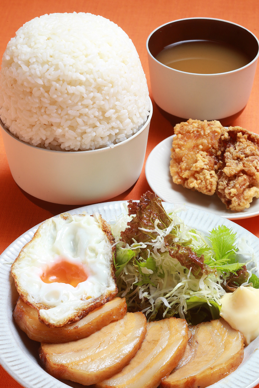 チャーシューエッグ定食　大盛