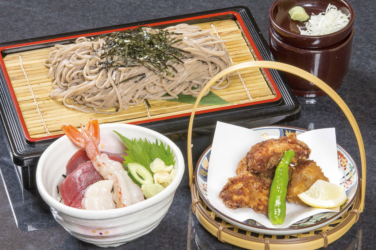 秋をまるごと味覚まつり「秋の味覚4種盛り丼」