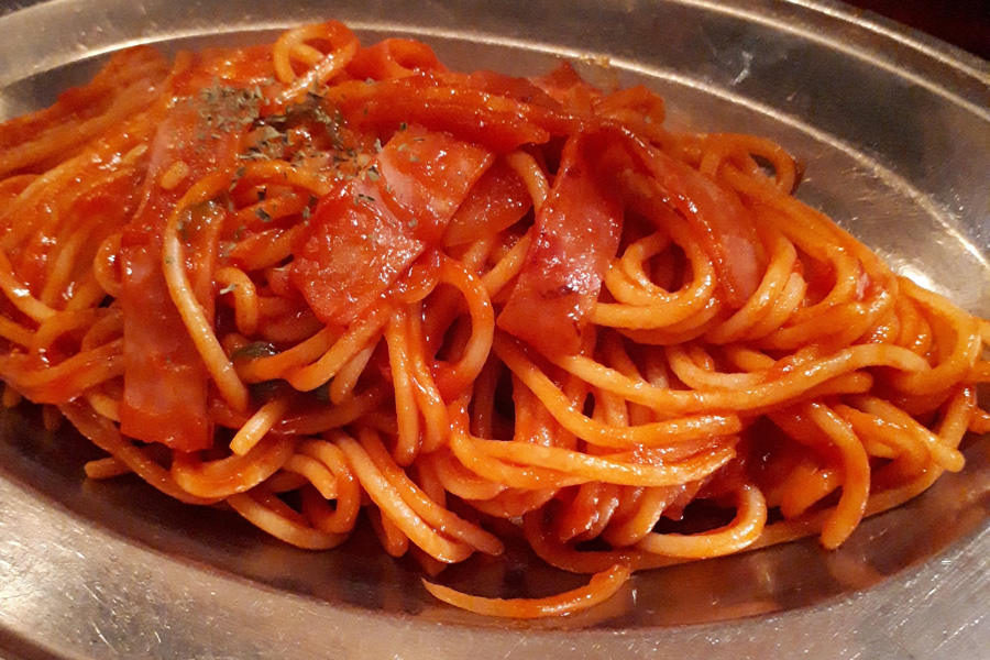 そば屋のカツカレーそばと平目の漬け丼