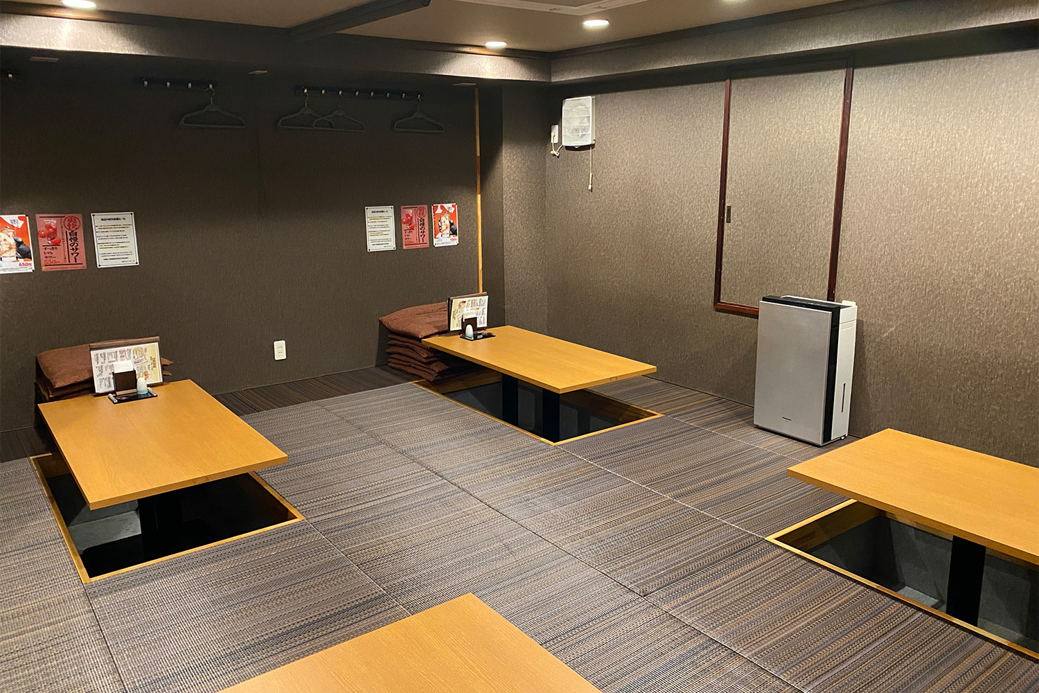 店内は32名様まで宴会可能！