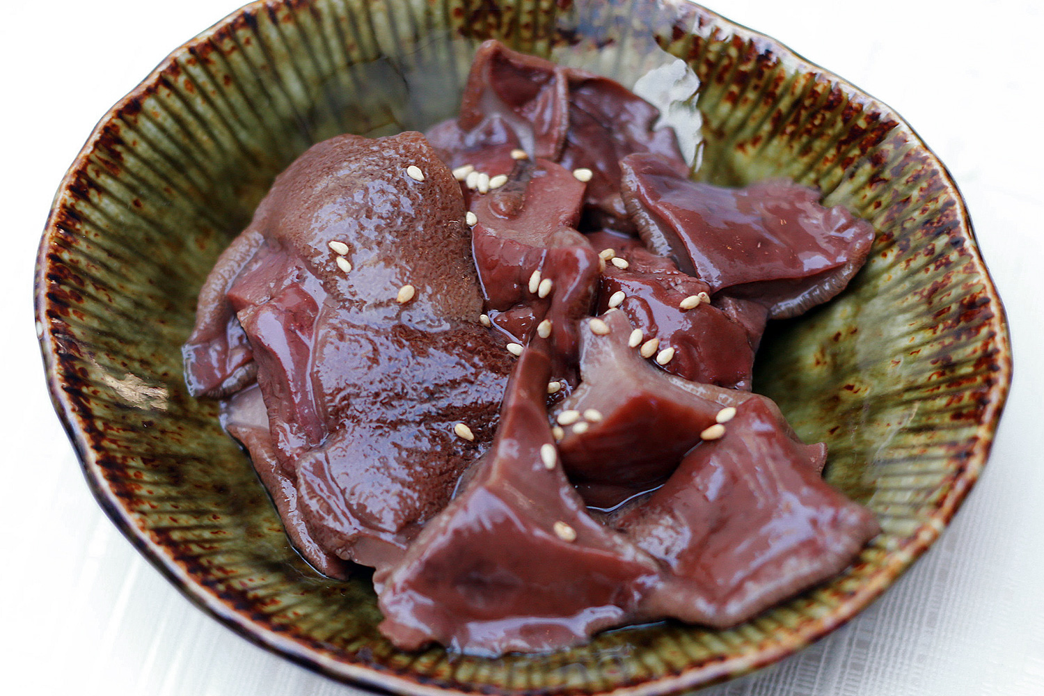 森のレバ刺し<br />
750円