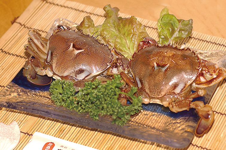平ガニのカンジャンケジャン<br />
（紹興酒醤油漬け）