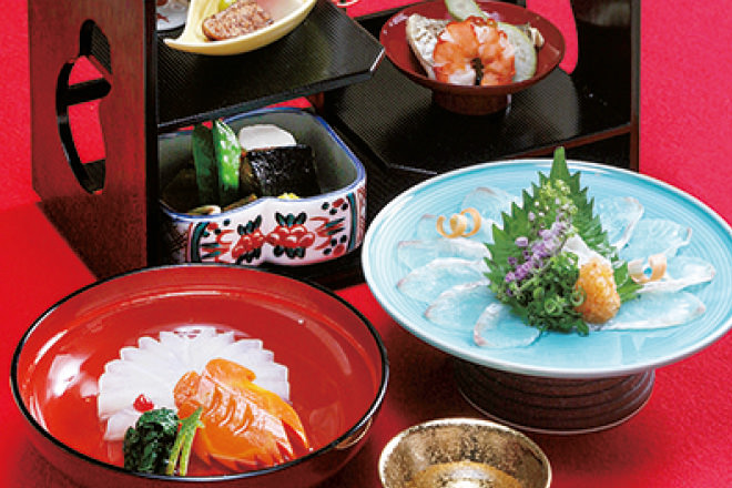 お顔合わせや結納、長寿祝いに、お祝い会席は5,000円(税・サ別)より。