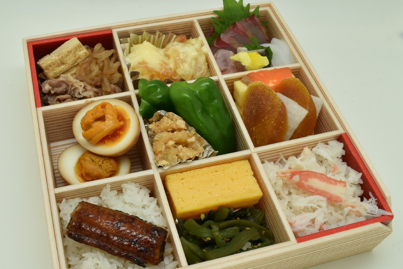 生姜焼とハンバーグのセット