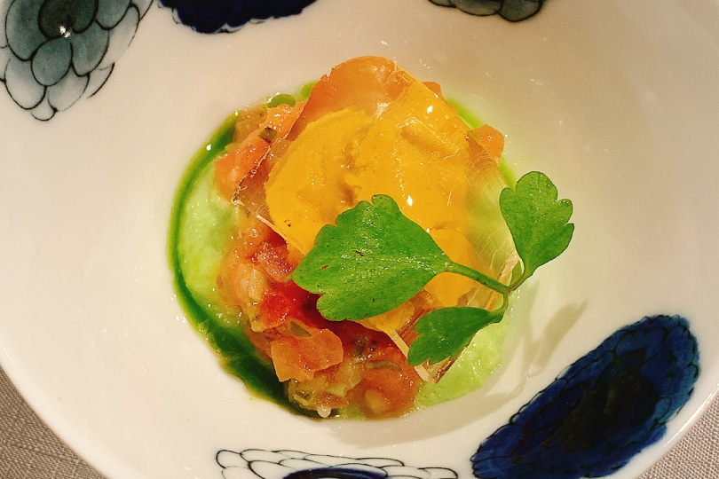 八戸産ウニと枝豆のムース