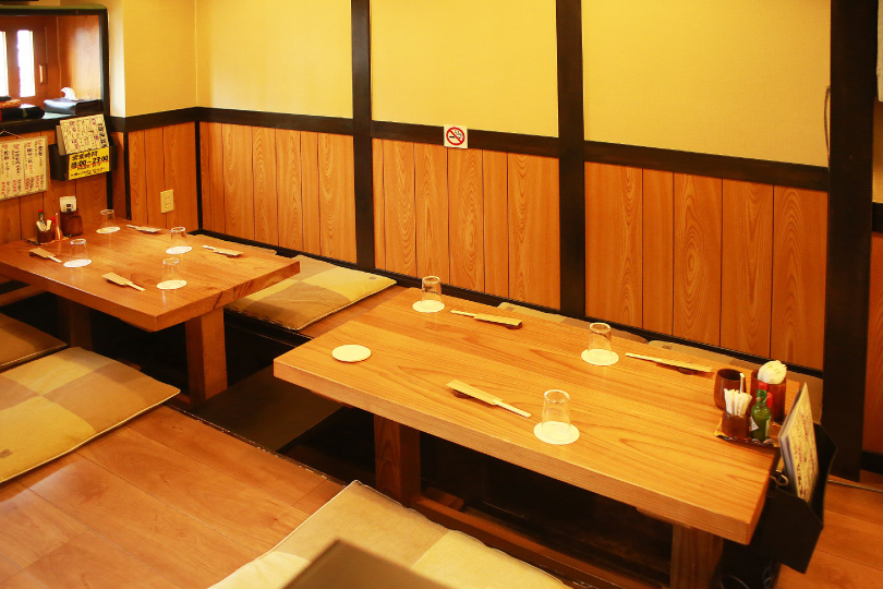 コロナ感染対策中の店内でおくつろぎください