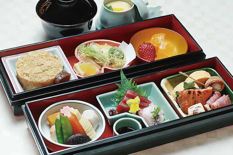ご予約「90周年記念ランチコース」